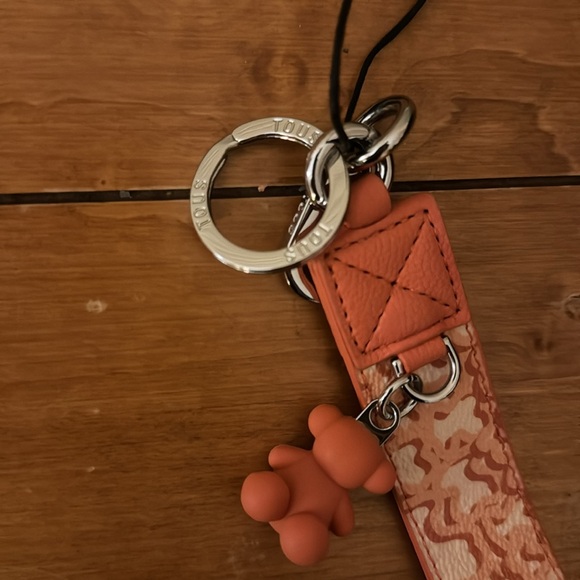 TOUS keychain - Picture 3 of 8